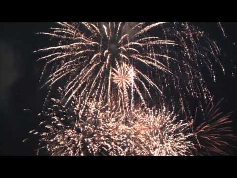 Brocade finale sequence form Sophie and Matt's wedding.   "SKYBLAZERS FIREWORKS"