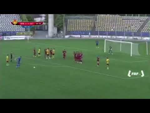 Gol superb marcat de portarul Bogdan Căucă din lovitură liberă într-un meci din Cupa României.