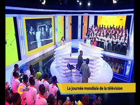 La Ministre de la communication Affoussiata Bamba-Lamine à l`émission `C` Midi`