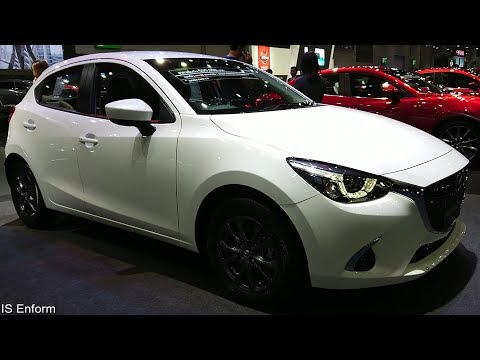 2018 Mazda 2 Hatchback Skyactiv-G / In Depth Walkaround Exterior & Interior