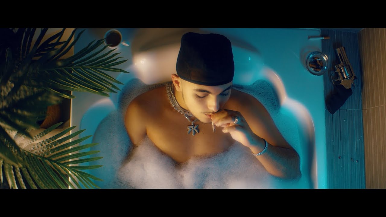 RK dans une vibe mélancolique sur « God Bless »