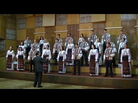 183.Corul Moldova-Noi umblăm și colindăm.(Mihail Bârcă), dirijor-Valentin Budilevschi.