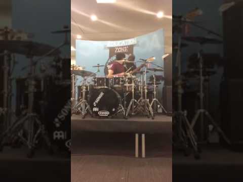 Chris Coleman London Drum Show 2016 jamming with Boris Le Gal