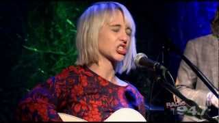 The Joy Formidable &quot;A Heavy Abacus&quot; live at RADIO 94.7