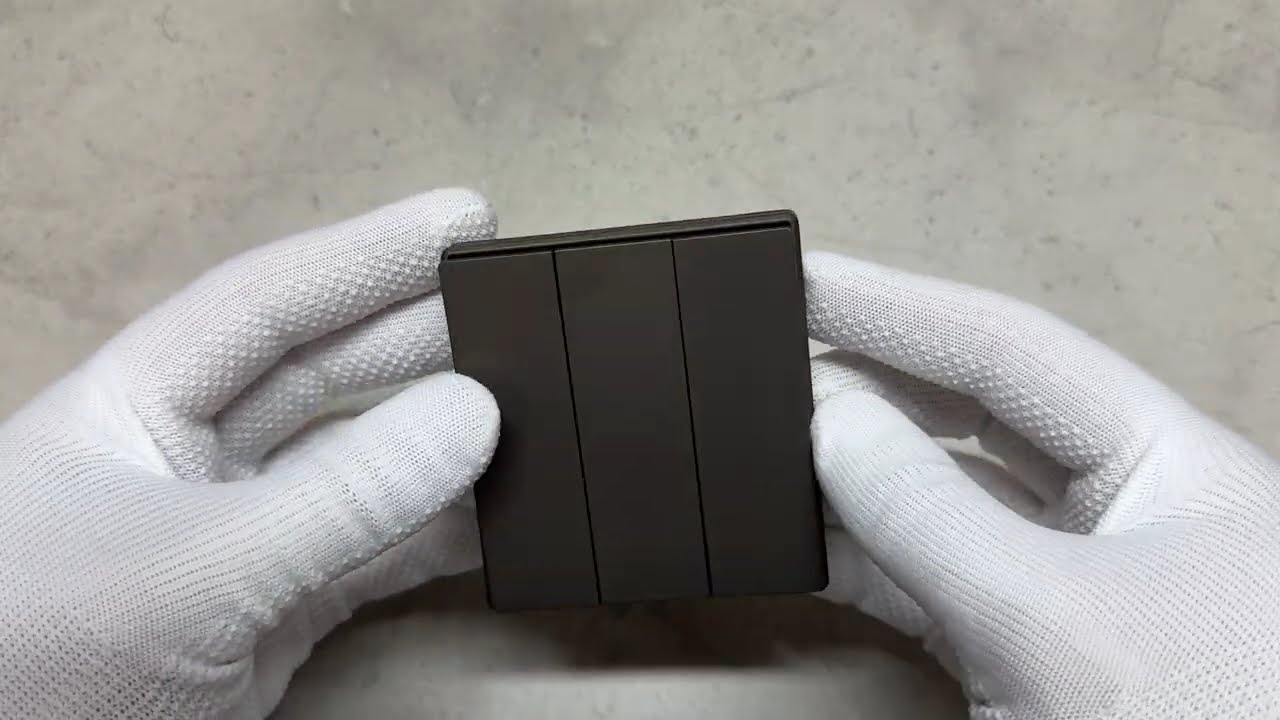 Вимикач триклавішний мокко VIDEX NOTA (VF-NT-SW3-BR)