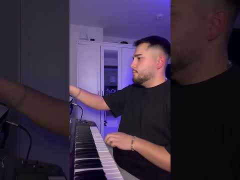 Enes Avdo  - Pembe horo