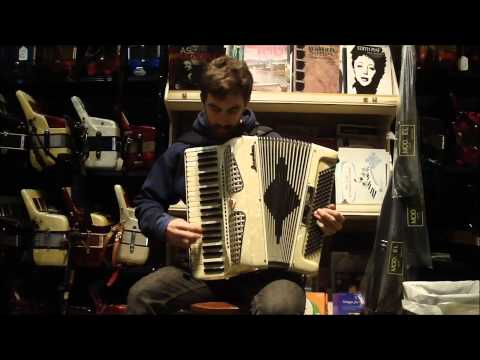 1289 - Ivory Excelsior Accordiana LM 120 $795