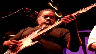 Zappatika With Ike Willis "Im The Slime"