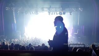 Bury tomorrow waxed wings