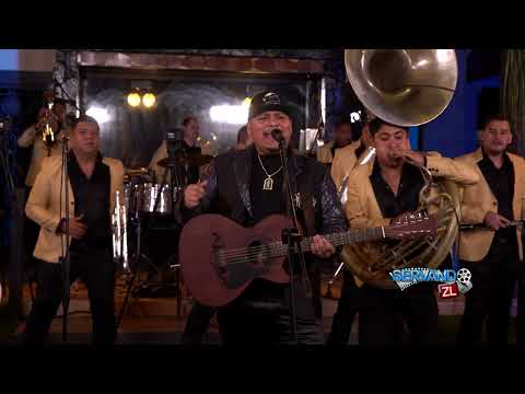 La Tercia Ft. Banda Los Populares Del Llano - Que No Se Apague La Lumbre (En Vivo 2023)