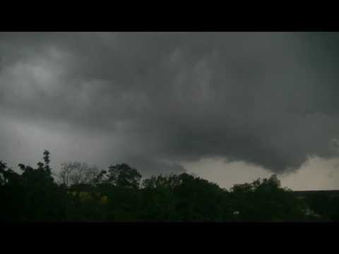 Platzregen in Zeitraffer