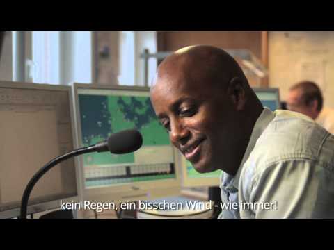 Dibaba schnackt mit den Seenotrettern