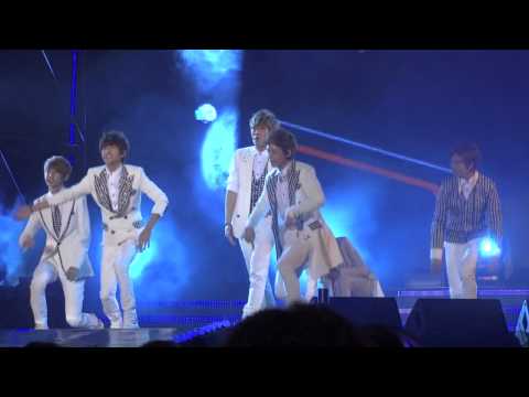 Hallyu Dream Concert 2012 (Part 7): Boyfriend 'Love Style' & 'I'll Be There' 120923