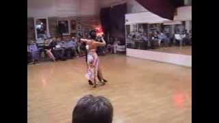 Rodrigo Fonti y Celeste Medina - Milonga querida (J. D'Arienzo) - Planetango - 31.08.13