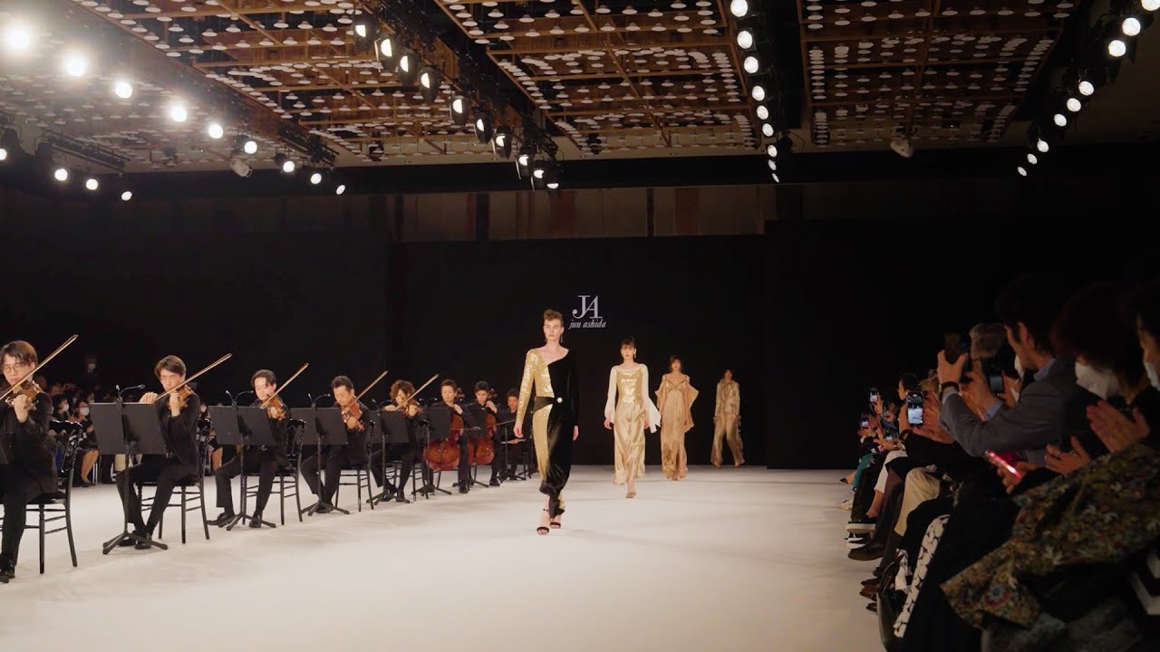 AUTUMN WINTER COLLECTION<br> 2023-2024