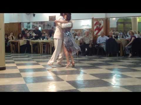  Silvana Anfossi  and  Matías Rodríguez  are  dancing  to  the  milonga  "  No Hay Tierra Como La Mia  "