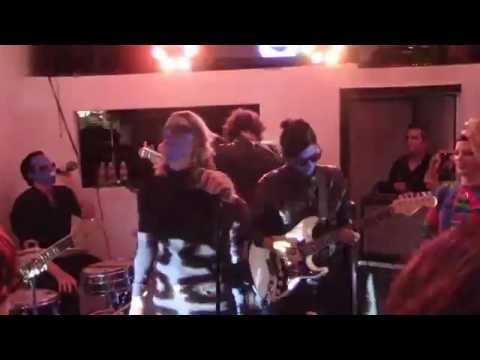 On Lydia Lunch's podcast L7 Member Donita Sparks Talks About Her Band Lou Man Group