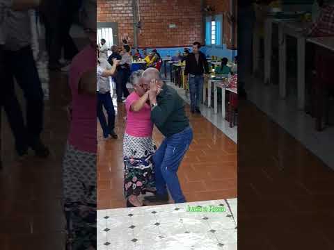 #shotrs #baile #dança. terceira idade de Espigão Alto do Iguaçu no Paraná. Brasil.