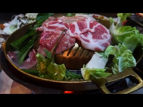 TomYang BBQ zeigt Köstlichkeiten vom Stadtteil Sukhumvit in Thailand