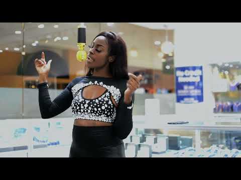 Khryssi - Pressure ft Londynn B (Mic Tap)