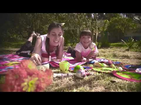 Aterciopelados - Ataque de Risa (Video Oficial)