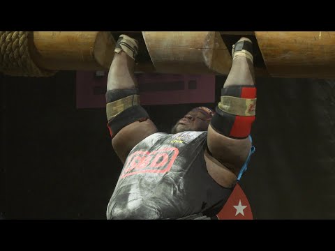3 Giants attempt Log Lift World Record!