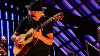 Neil Young - Who&#39;s Gonna Stand Up? (Live at Farm Aid 2014)