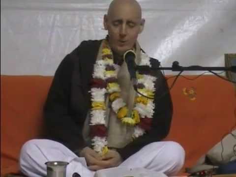 HG Sankarshan Das Adhikari _2015.06.02_Mauritius_Quatre.Bornes(Chemin.Bassin)