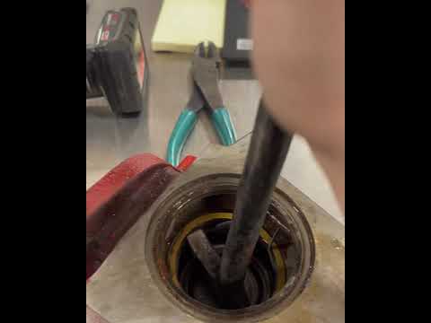 Thermostat replacement Cummins ISX. International pro star.