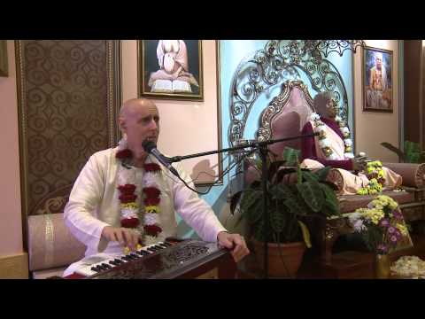 2012.10.26. Kirtan before Arrival Lecture ISKCON Riga, Latvia
