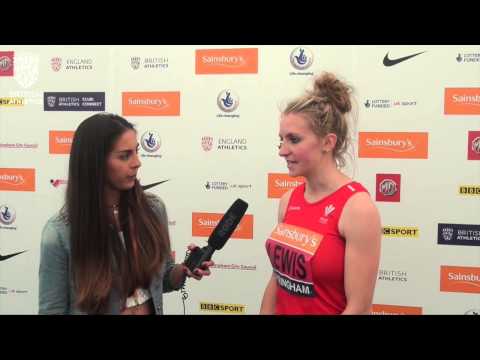 Heather Lewis wins the 5000m race walk title #BritishChamps
