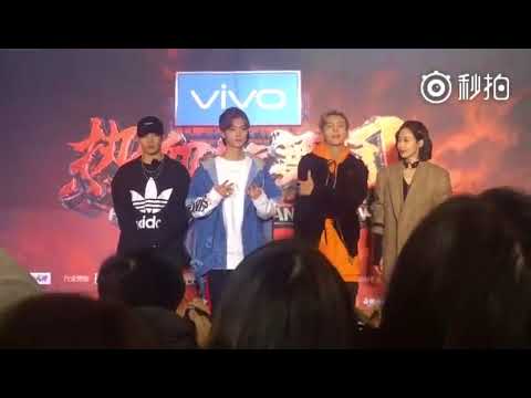 180123 Victoria - Hot Blood Dance Crew Media Visiting