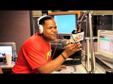 Social Shakedown " Q93 " Juggie , Dj Poppa and Roca B - ( Bonose Tv )