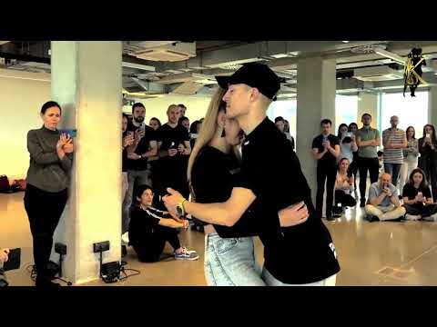 Carlo & Asia Voronova - Tarraxo Demo