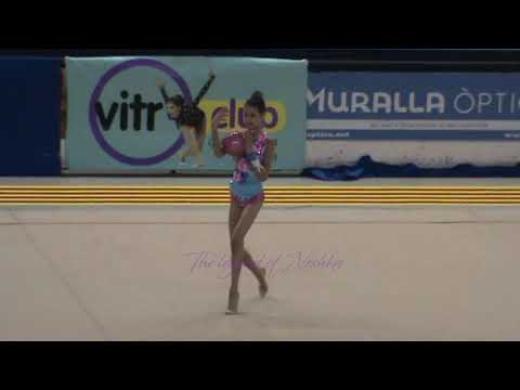 Borbala SZAKALY ball - 2012 Vitry Cup *infantil*