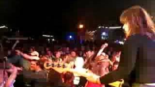 Fucked Up &quot;Vivian Girls&quot; at Eurockennes 2008