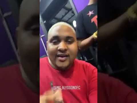 Mc Kevin o Chris e Mc Alysson- senta contraindo( prévia música Nova)2020🎉💥🎶🎤😎