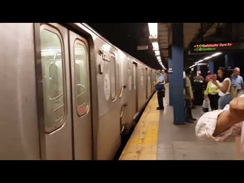 MTA NYC Subway: R142A (6) train at 14 St - Union Square