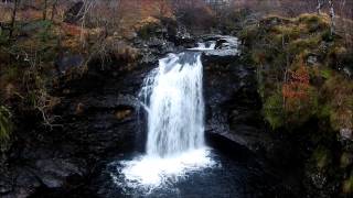 preview picture of video 'Falls of Falloch (DJI Phantom 2 Vision + P2V+)'