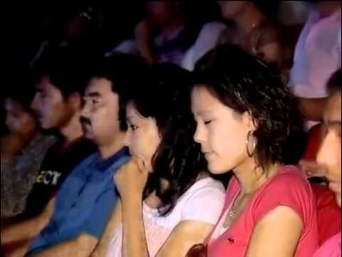 [Uyghur Music]-Alemlik Dunya (Mominjan Ablikim).mp4