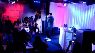 Jon B performing Ooh So Sexy at Aleviar&#39;s Moments... with Jon B