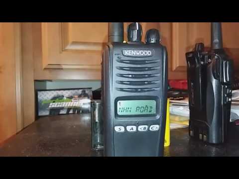 Kenwood NX-220 Walkie Talkie