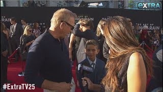 Kevin Costner’s Family Makes Rare Appearance at ‘Art of Racing in the Rain’ Premiere video