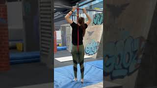 女性でも痛いんです！ [TikTok]