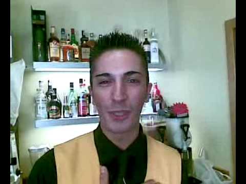 Vincenzo sicignano  barman ke canta scafati riene palazzine mariconda 22052009