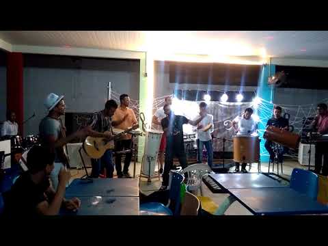 Ta pegando fogo - (Thiago Makie feat. André e Felipe)LOUVOR PA-GOD