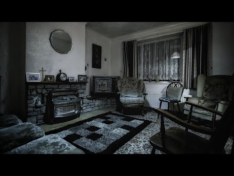 Alone in Uks Most Haunted House! Something Evil Still Lives Here!