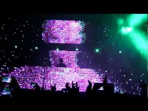 Tiesto Bangalore : Dada Life  'Feed the Dada'