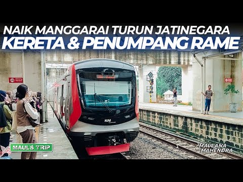 Kereta Rame, Penumpang Juga Rame! Momen Seru Naik KRL Manggarai - Jatinegara