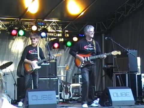 The Shakin' Arrows Ajoen Ajoen